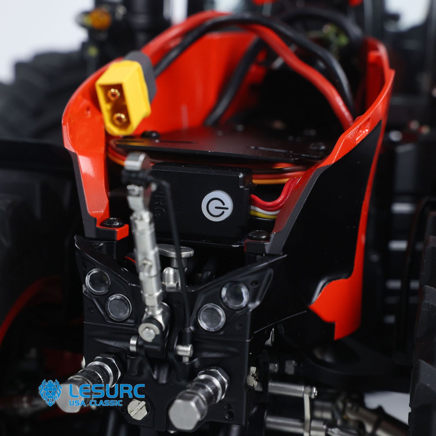 LESU AOUE 1050 Metal 1/14 Hydraulic RC Tractor Model 4x4 Agricultural Vehicle Double Wheels Frsky XE Radio Battery Smoke Sound