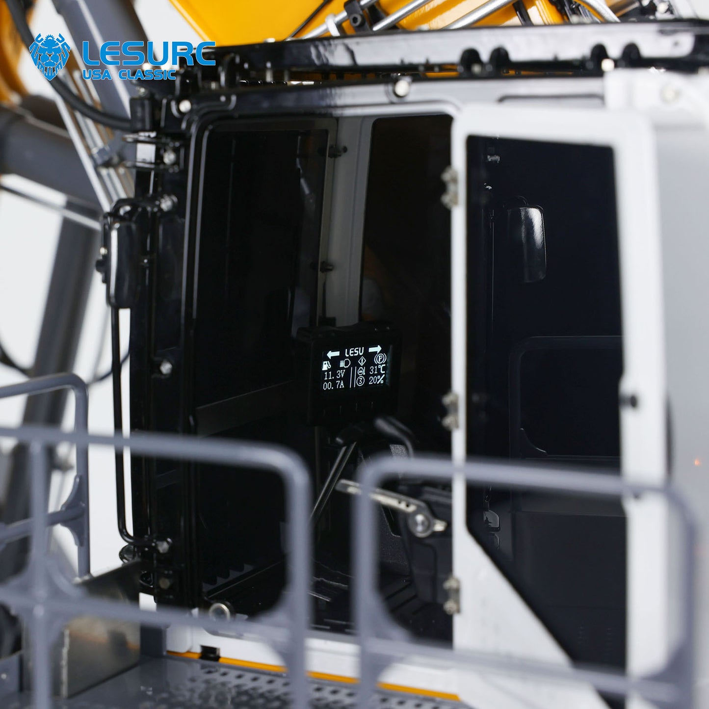 LESU Aoue 9150 1/14 Metal RC Digger B0010 Hydraulic Excavator with Dual Pump Lifting Ladder 5CH Valve Light System for Scale Machinery Enthusiast
