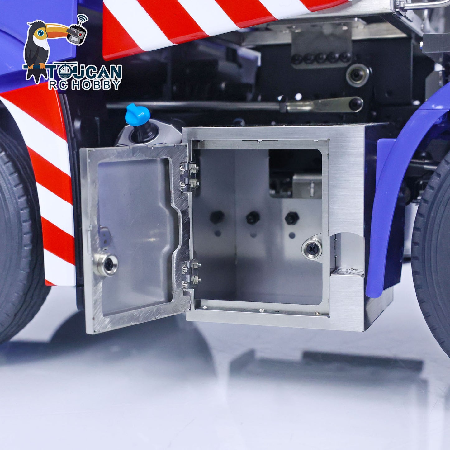 1/14 LESU RC Tractor Truck 8X8 Metal Heavy Chassis 3-speed Transmission Remote Control Car Customized Model