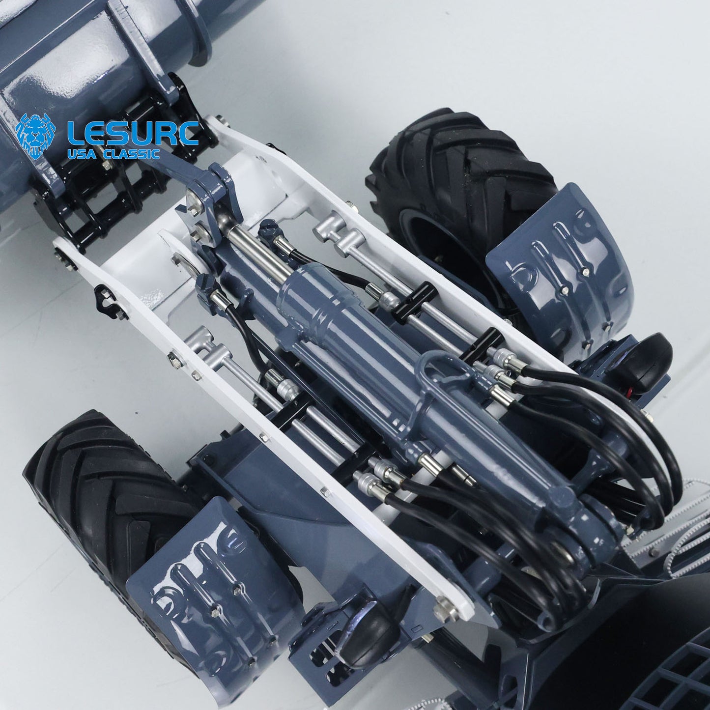LESU 1:14 AOUE MCL8 RC Hydraulic Loader Metal 4x4 Remote Control Wheeled Construction Vehicles Model Sound Lights 4CH Valve