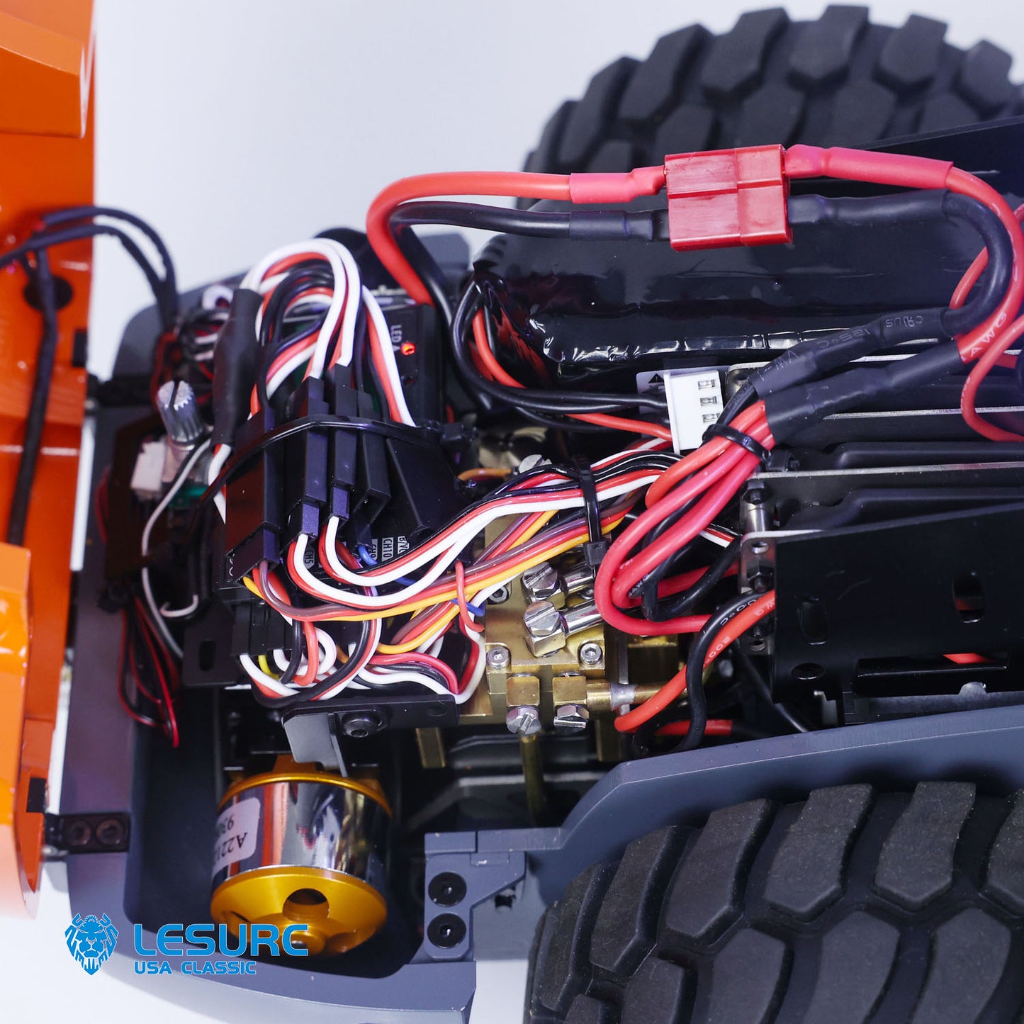 LESU 1/14 Metal RC Hydraulic Road Roller Aoue-H13i Remote Control Truck Construction Model Light Sound System