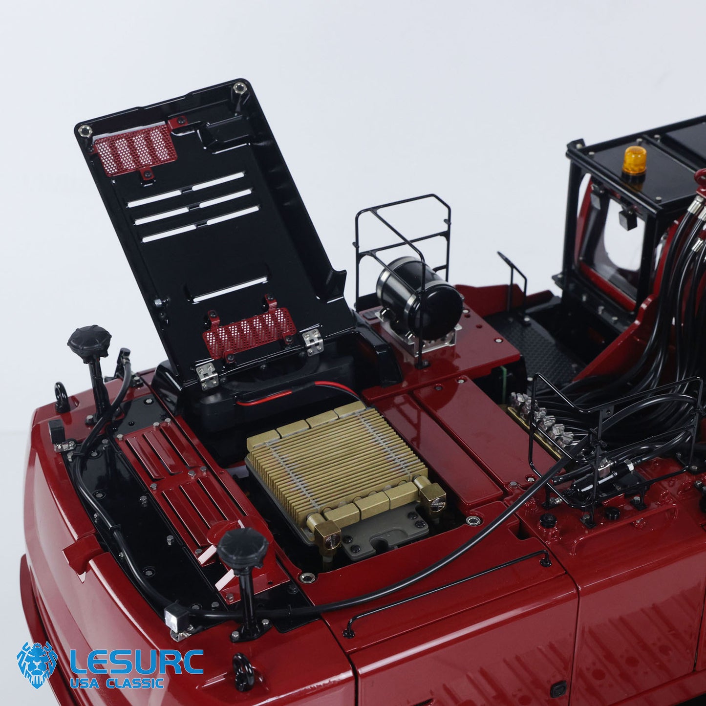 LESU LR960 Remote Control Digger 1/14 RC Full Hydraulic Excavator RTR Construction Vehicle Light Sound Smoke Unit Frsky XE Radio