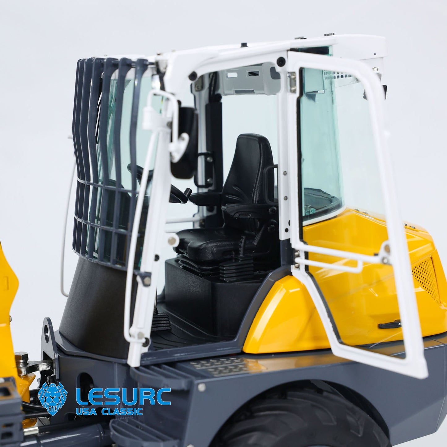LESU RTR 1:14 RC Hydraulic Telescopic Arm Loader Metal AT1050 Fork Lift Trucks Engineering Vehicle Model Light FlySky I6S Radio
