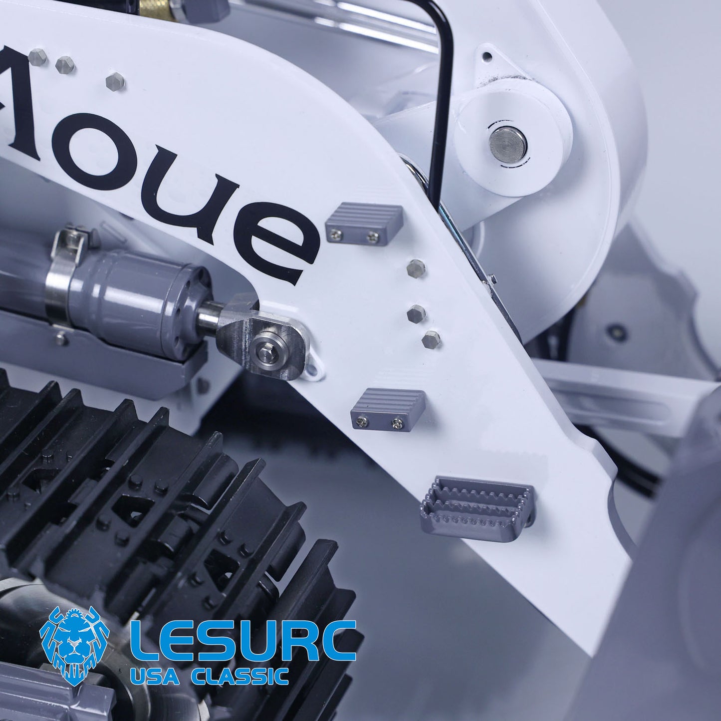 LESU LR636 1/14 Metal Hydraulic RC Loader B0014 with 4CH Reversing Valve Rear Lifting Hook Decal for Engineering Vehicle Enthusiast