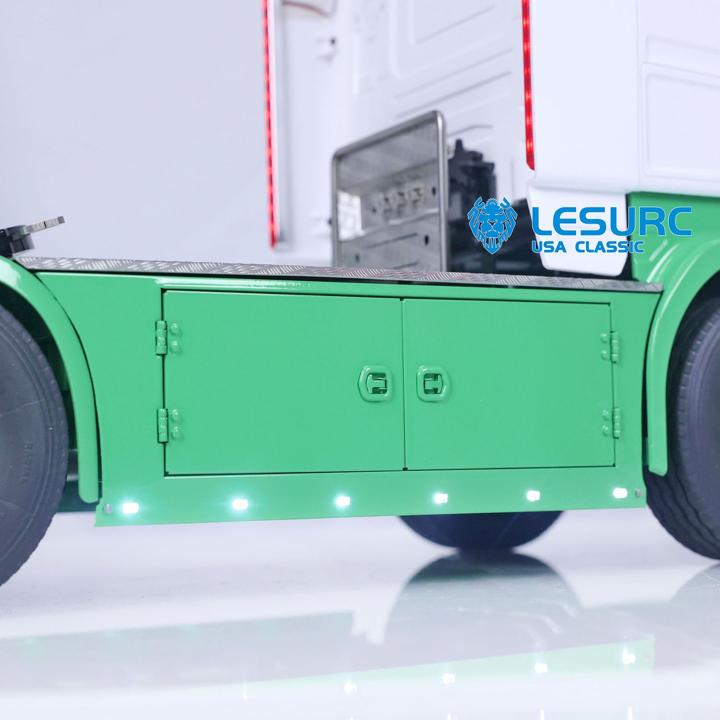 1/14 4X4 RC Tractor Truck LESU Metal Chassis Ready to Run Wireless Controlled Cars Model Painted Assembled