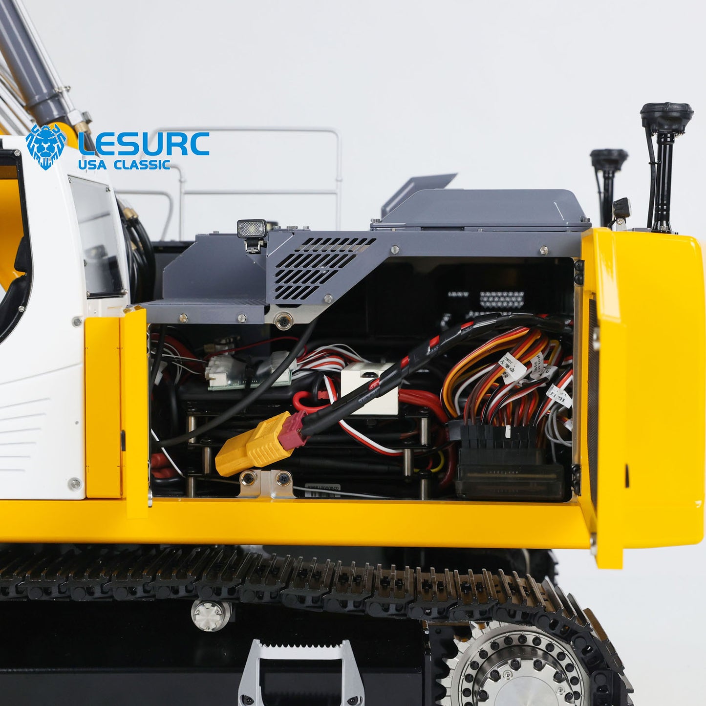 LESU Metal 1/14 Aoue LR945 3-arm Hydraulic RC Digger Painted Assembled Excavator Radio System Model