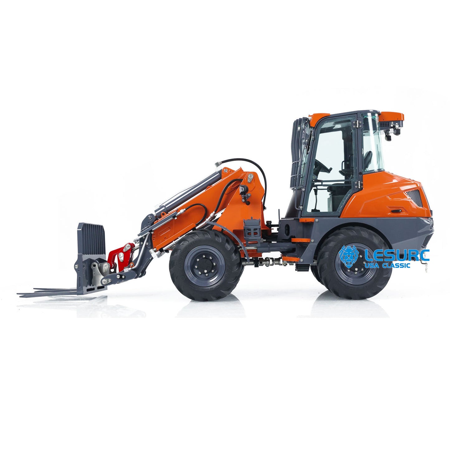 AT1050 LESU 1/14 Hydraulic RC Fork Truck Telescopic Arm Radio Control Loader Electric Engineering Vehicle Model FlySky ST8 Remote