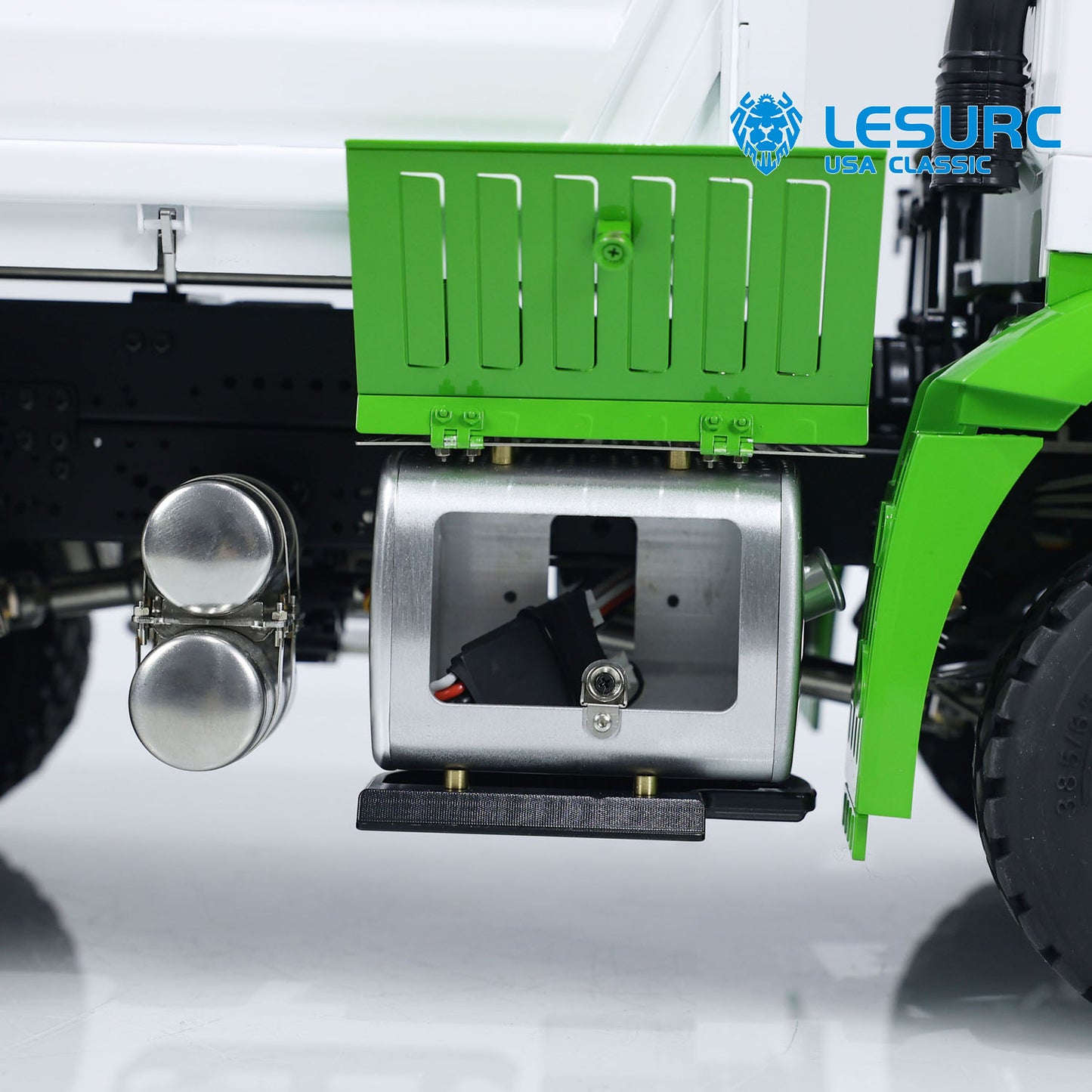 LESU K3363 Cabin 1/14 Metal 6x6 RC Hydraulic Dump Truck FlySky I6S Radio Controller 3 Speed Transmission Differential Lock for Model Enthusiast