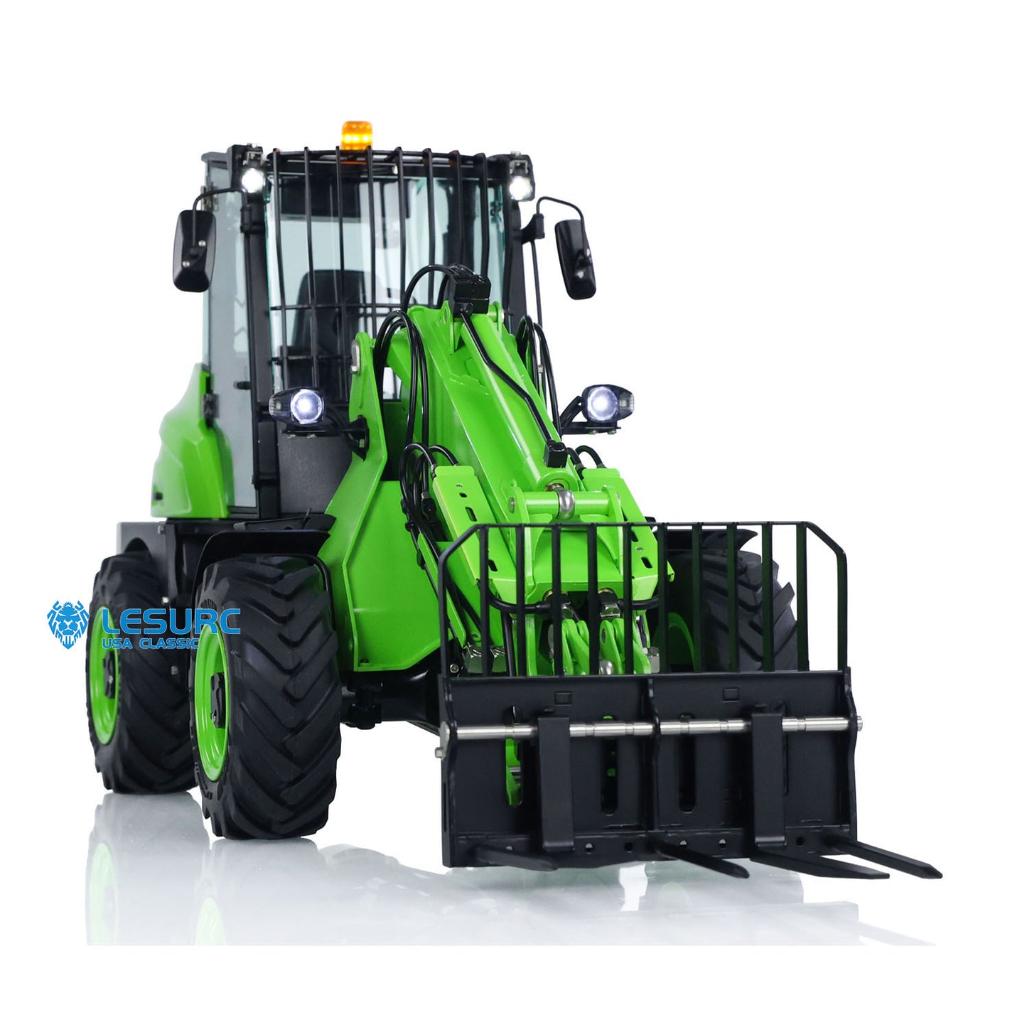 LESU AT1050 1/14 RC Hydraulic Telescopic Arm Loader Fork 4X4 Metal Finished Forklift Truck Electric Car Model Light Sound Servo