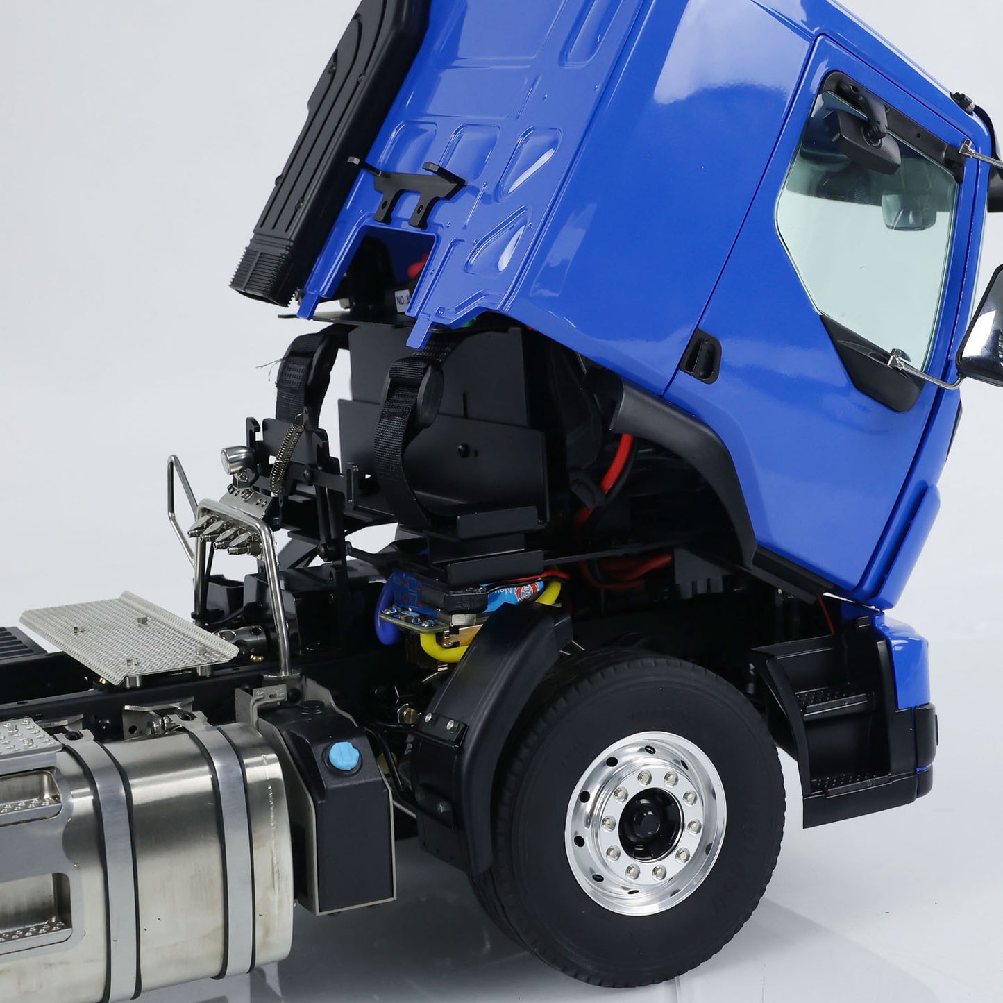 IN Stock LESU 4x4 RC Tractor Truck 1/14 RTR Painted Assembled Radio Controlled Car Light Battery Metal Chassis ESC Motor