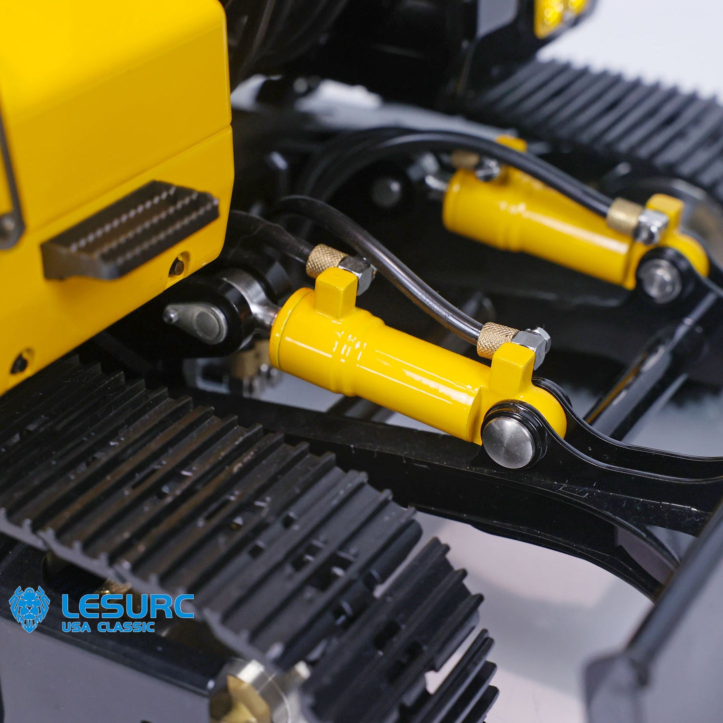 LESU 1/14 RC Metal Hydraulic Painted Excavator ET26L 2 Arms Digger Model Aoue-ET26L W/ Light Motor Servo ESC Upgrade Accessories