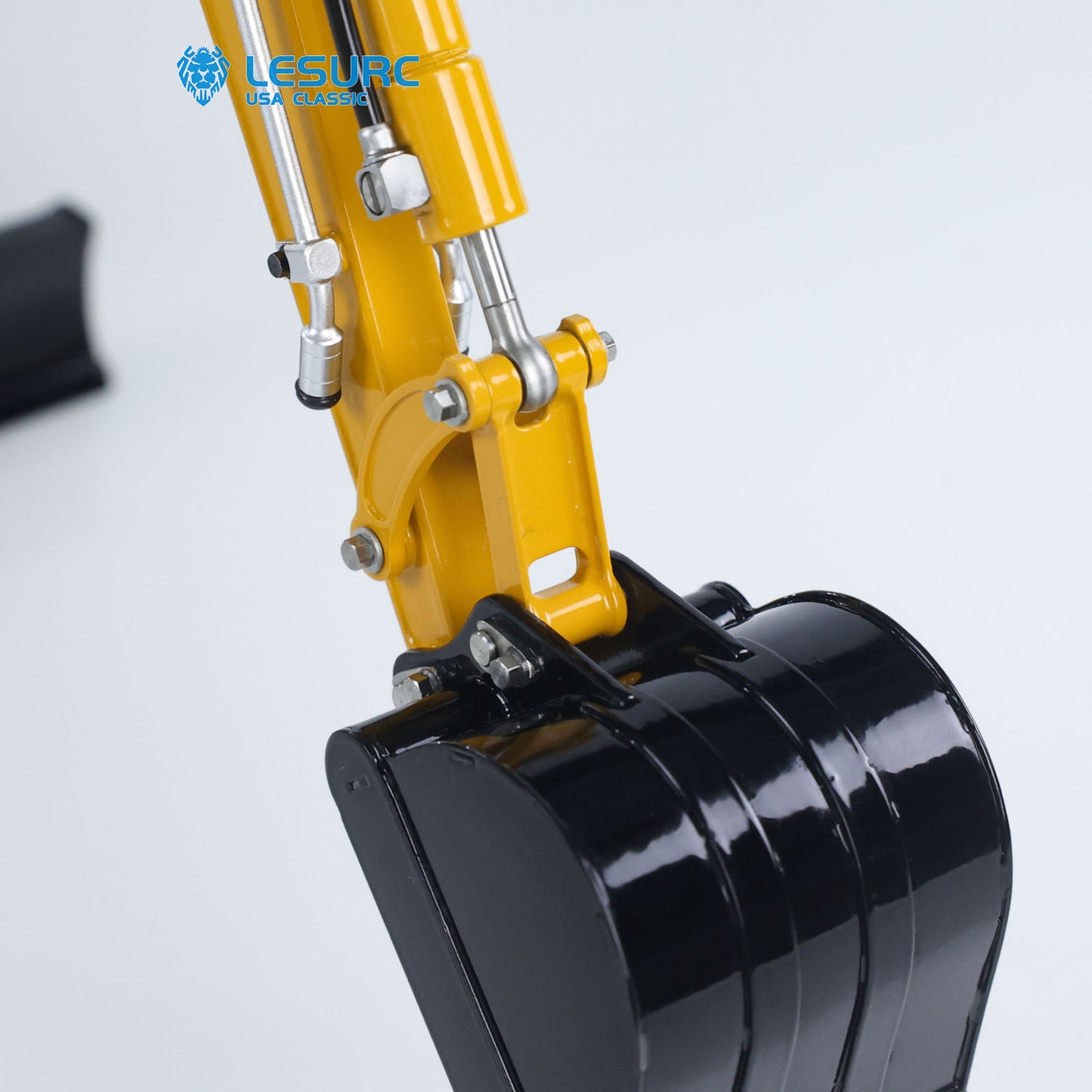 LESU B0003 Upgraded Ver 1/14 PC30 RC Hydraulic Excavator Metal Radio Controlled Digger Model Frsky X14 Radio Sound Light Battery