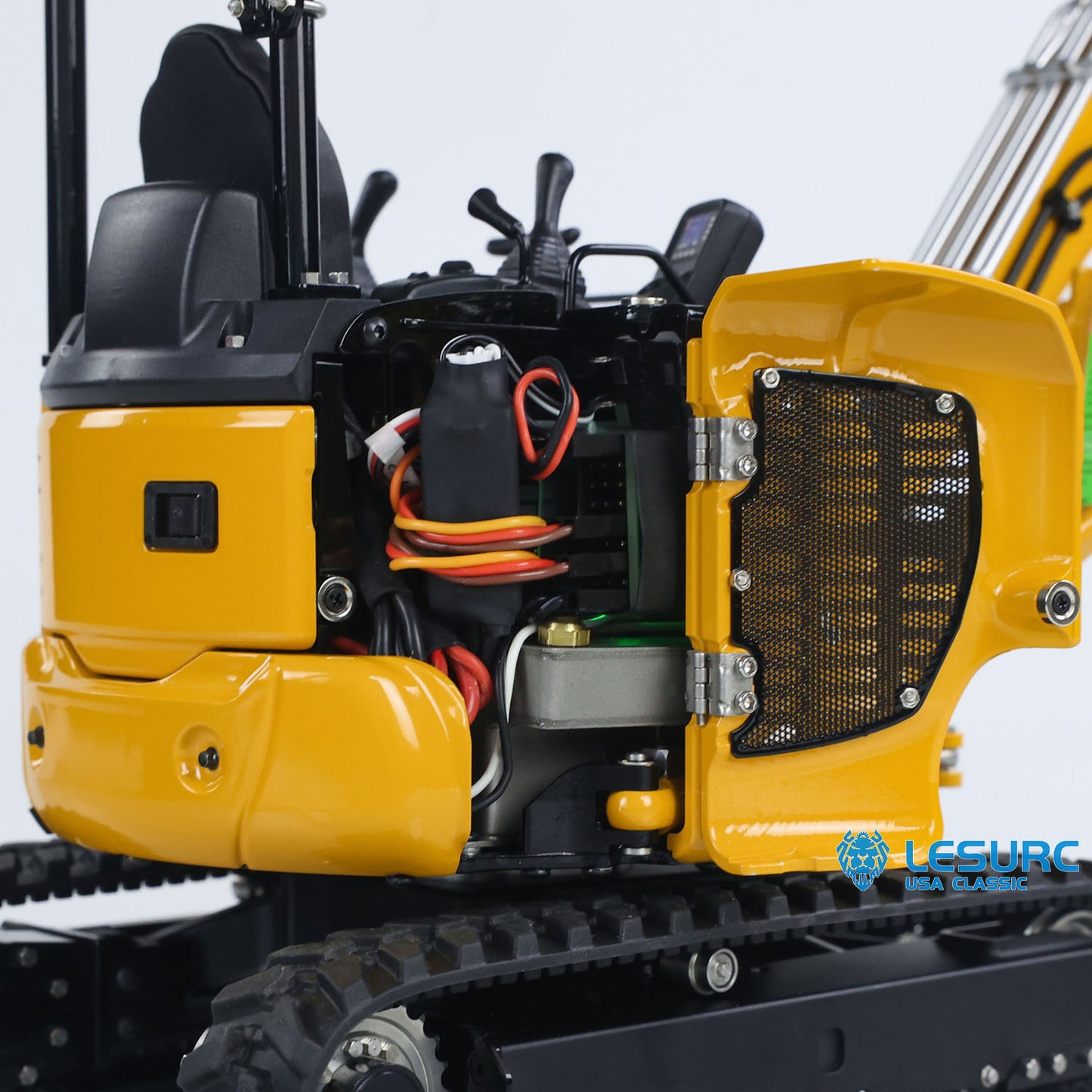 LESU B0003 Upgraded Ver 1/14 PC30 RC Hydraulic Excavator Metal Radio Controlled Digger Model Frsky X14 Radio Sound Light Battery