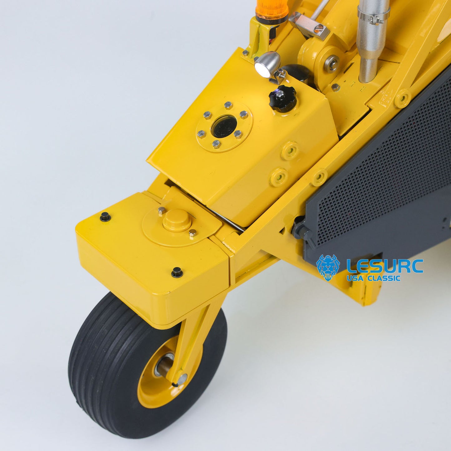 LESU Metal 1/14 Remote Control Hydraulic Log Loader AOUE 225A RC Sugarcane Loader Grabber 4CH Valve Light KIT Version Unassembled Model