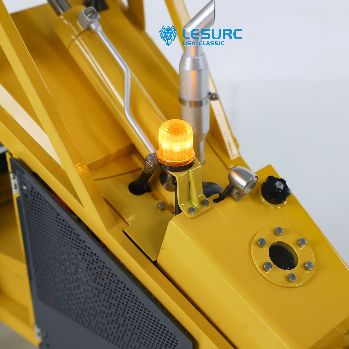 Metal LESU AOUE 225A 1/14 Remote Control Hydraulic Log Loader RC Sugarcane Loader Grabber Pump 4CH Valve Wheeled Model Car
