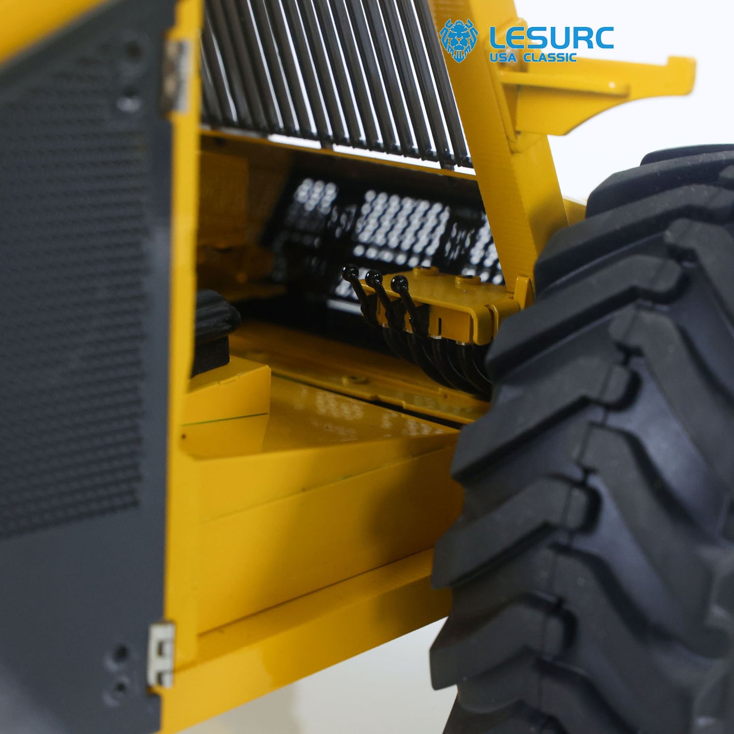 LESU Metal 1/14 Remote Control Hydraulic Log Loader AOUE 225A RC Sugarcane Loader Grabber 4CH Valve Light KIT Version Unassembled Model