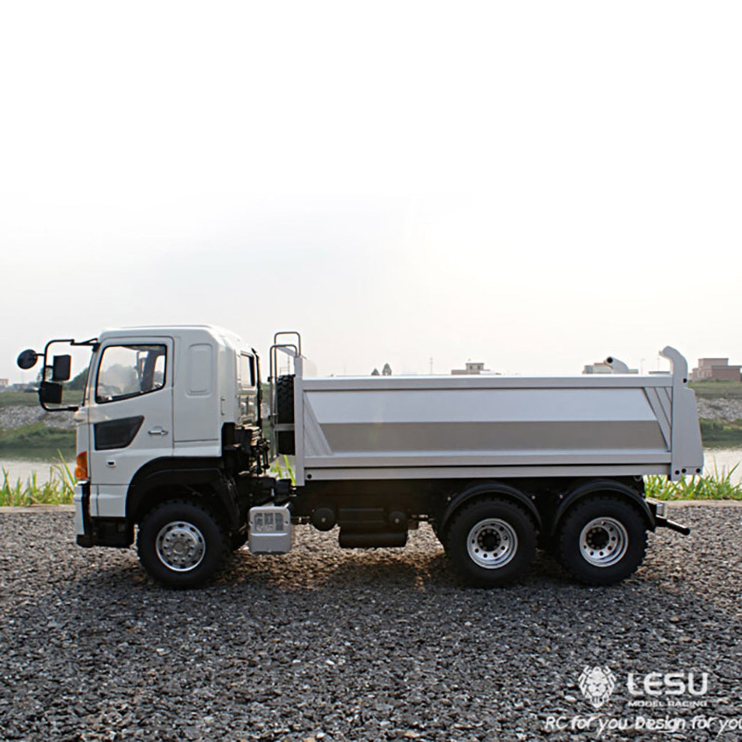 LESU Remote Control Metal 1/14 700 6*6 Tractor Truck Dumper RC Engineering Vehicle Car Model With Motor Light Sound System