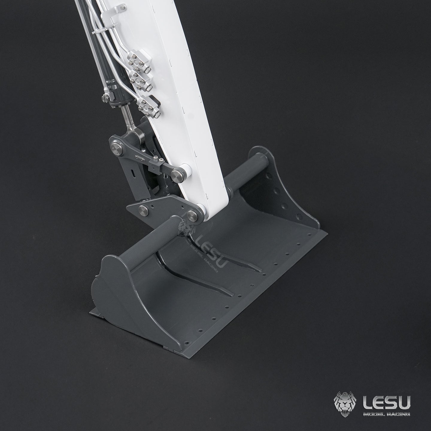 LESU 1/14 RC Hydraulic Excavator AOUE LR945 CNC Long-reach Digger RTR Radio Control Model Light 7CH Valve Paladin PL18EV LITE