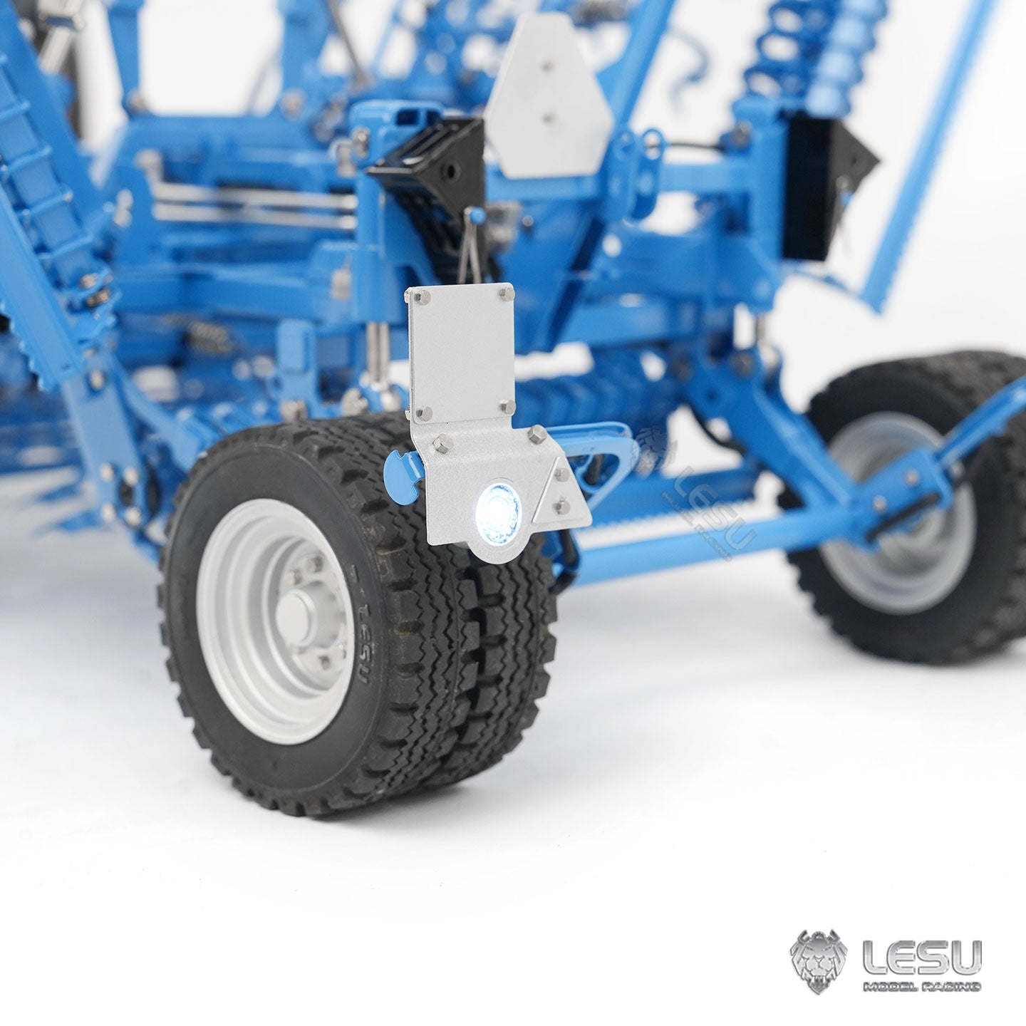 LESU Metal K500 Seedbed Pre-sowing Soil Preparation Machine Planter Plough for 1/14 RC Hydraulic Tractor Car AOUE 1050 Model