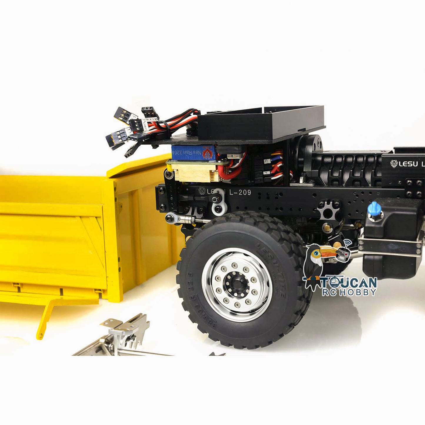 LESU 1/14 Scale Remote Controlled TGS Three-way Transmission Dumper Truck Hydraulic Model W/ Lights Sound System Motor ESC Cab