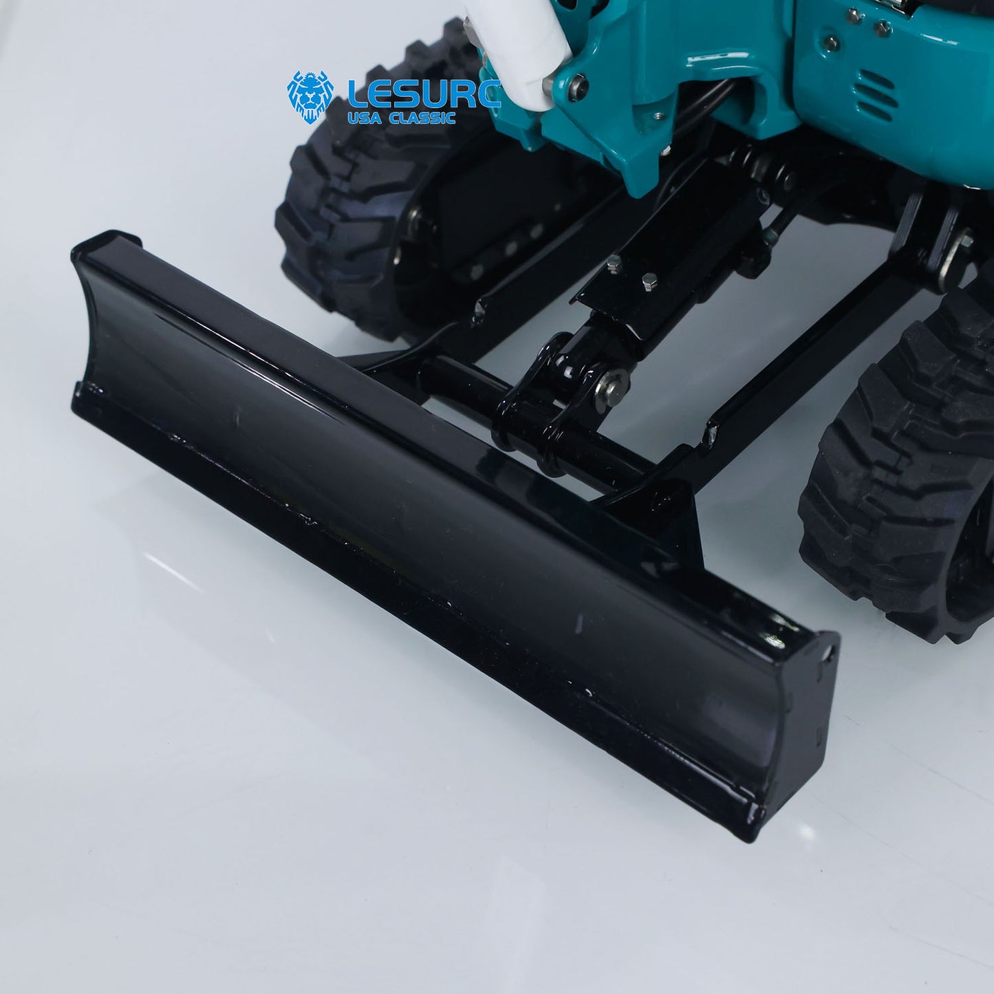 LESU B0003 Upgraded Ver 1/14 PC30 RC Hydraulic Excavator Metal Radio Controlled Digger Model Frsky X14 Radio Sound Light Battery