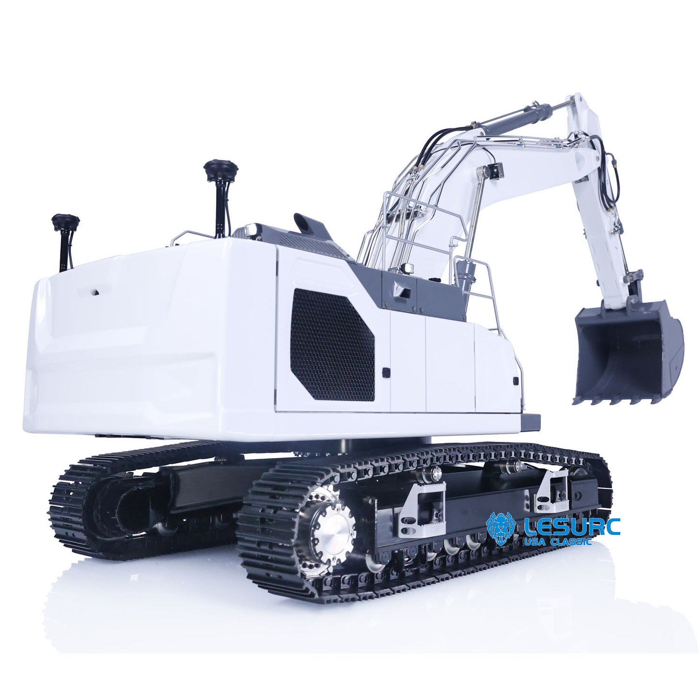 LESU Aoue-LR945 1/14 Metal RC Hydraulic Excavator B0016 7CH Valve Light System for Remote Control Digger Model Enthusiast Outdoor Fun