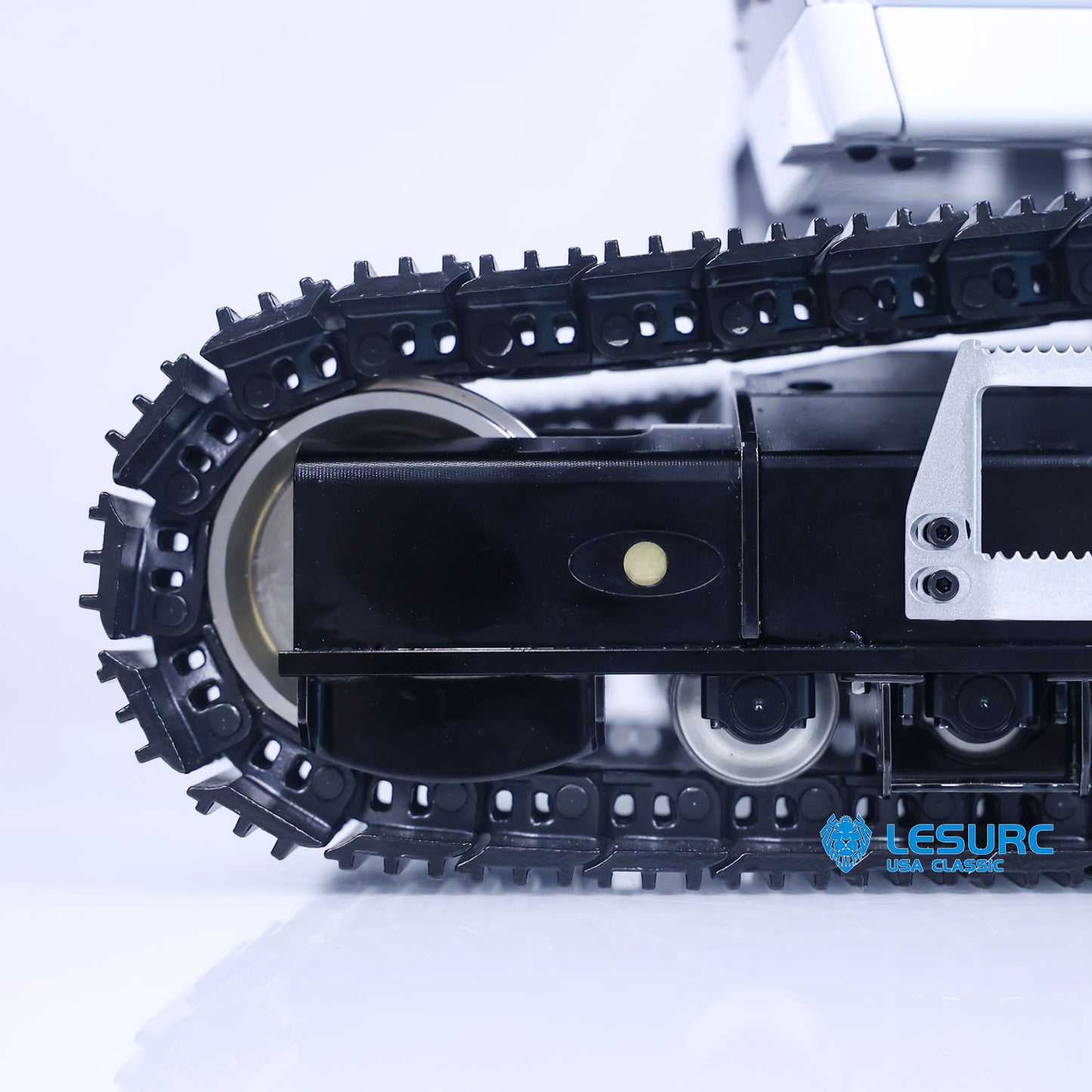 1/14 LESU RC Metal Tracked Hydraulic Excavator Digger LR945 RTR Radio Control Model W/ MOtor ESC Servo Upgrade Accessories Battery