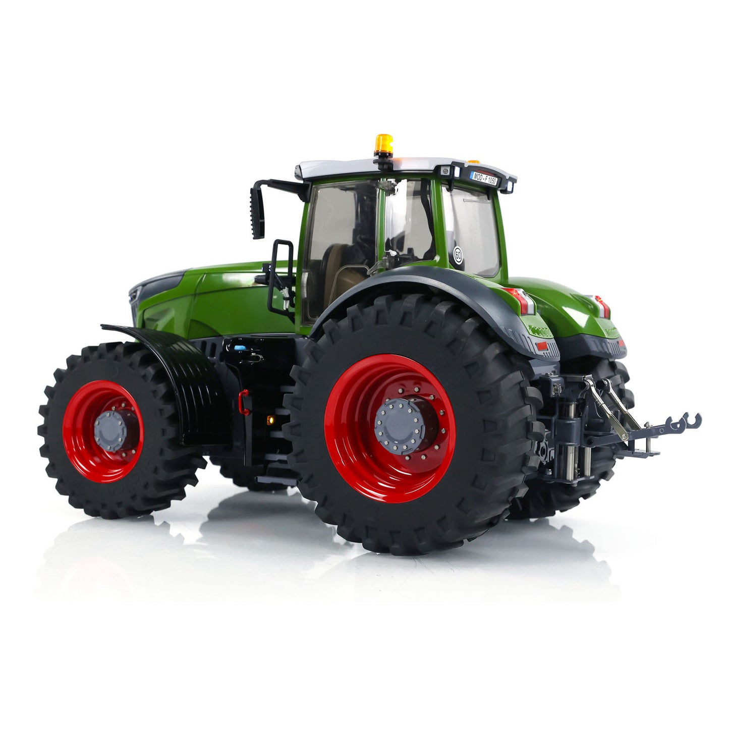 LESU A0005 1/16 4X4 Fendt Metal Chassis RC Walking Tractors with FrSky ST8 Remote Controller Differential Lock Light Sound System