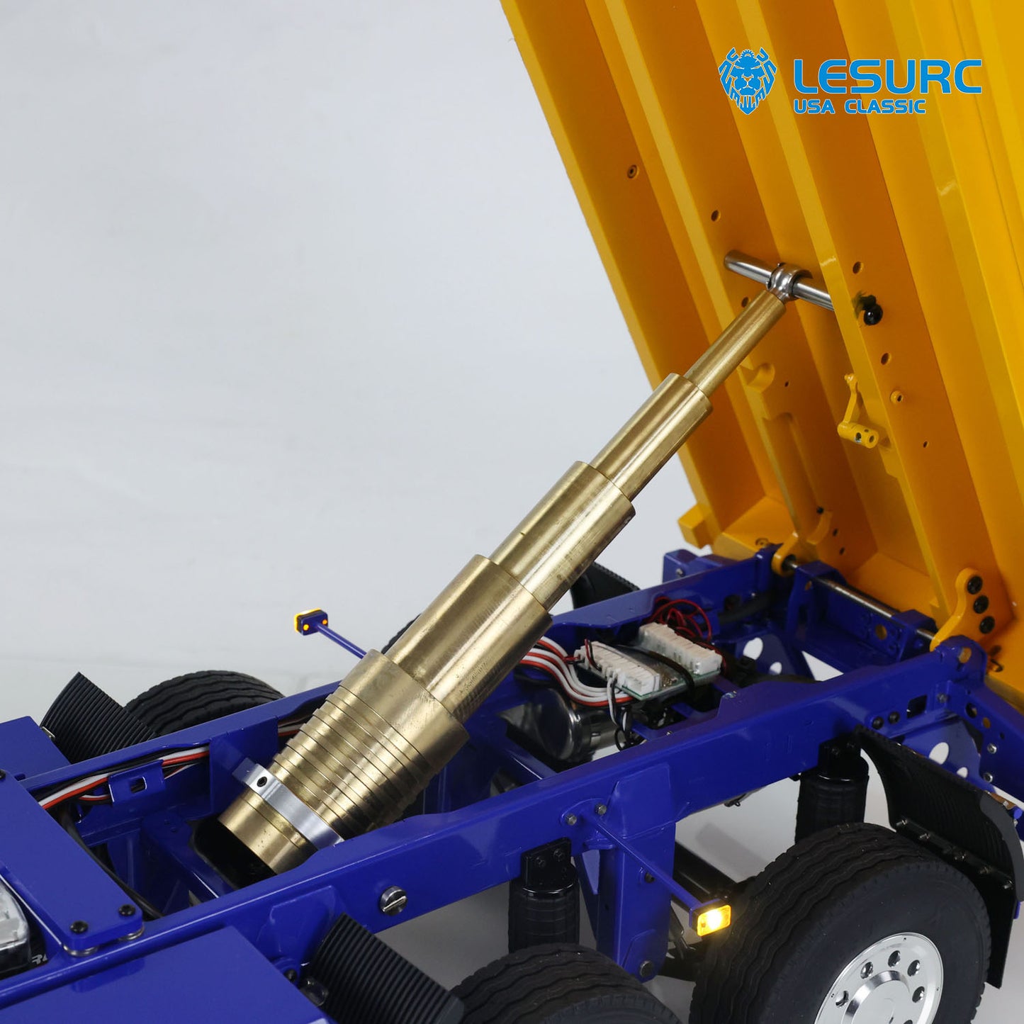 LESU Metal 1/14 2-Axle RC Hydraulic Trailers Electric Self-dumping Full Trailer for Construction Vehicles Truck Model DIY LED Lights