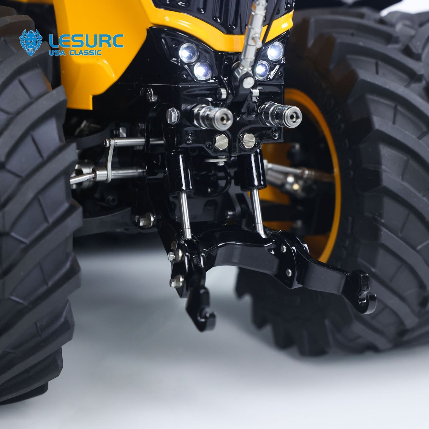 LESU AOUE 1050 4x4 Double Wheeled Farm Truck Metal 1/14 Hydraulic RC Tractor Car Light Smoking Simulation Sound Brushless Motor