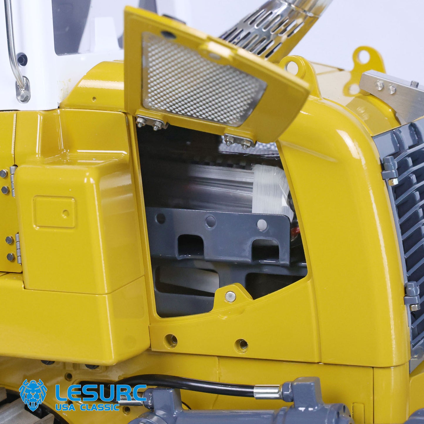 LESU LR636 1/14 Metal Hydraulic RC Tracked Loader Brushless Motor PL18EV Lite Remote Controller 4 Ways Directional Valve Sound Light System