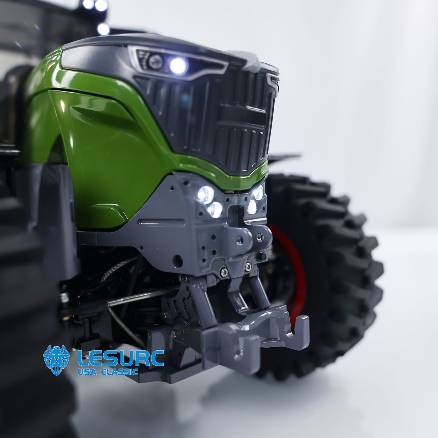 LESU A0005 1/16 4x4 Metal Chassis with Hooks Central Differential Light System for 1050 Walking Tractor Suitable to Scale Model Builders
