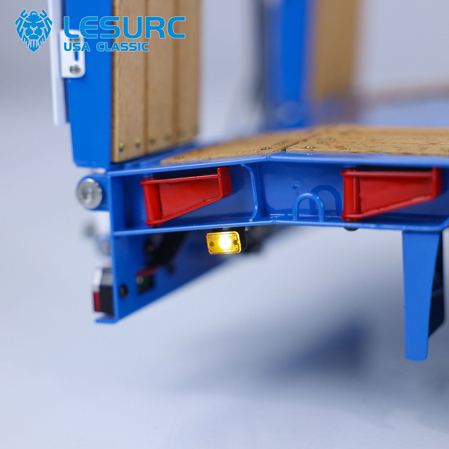 LESU A0041 1/14 Metal Trailer Hydraulic Lifting Tailboard with Landing Legs 3 Axles Chassis for RC Tractor Truck DIY Construction Model