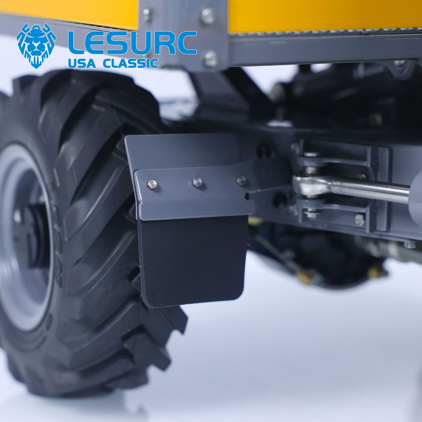 LESU 6MDX-B 1/14 Metal Hydraulic 4x4 RC Dump Truck with Differential Lock Axles Sound Light System for Engineering Vehicle Enthusiast