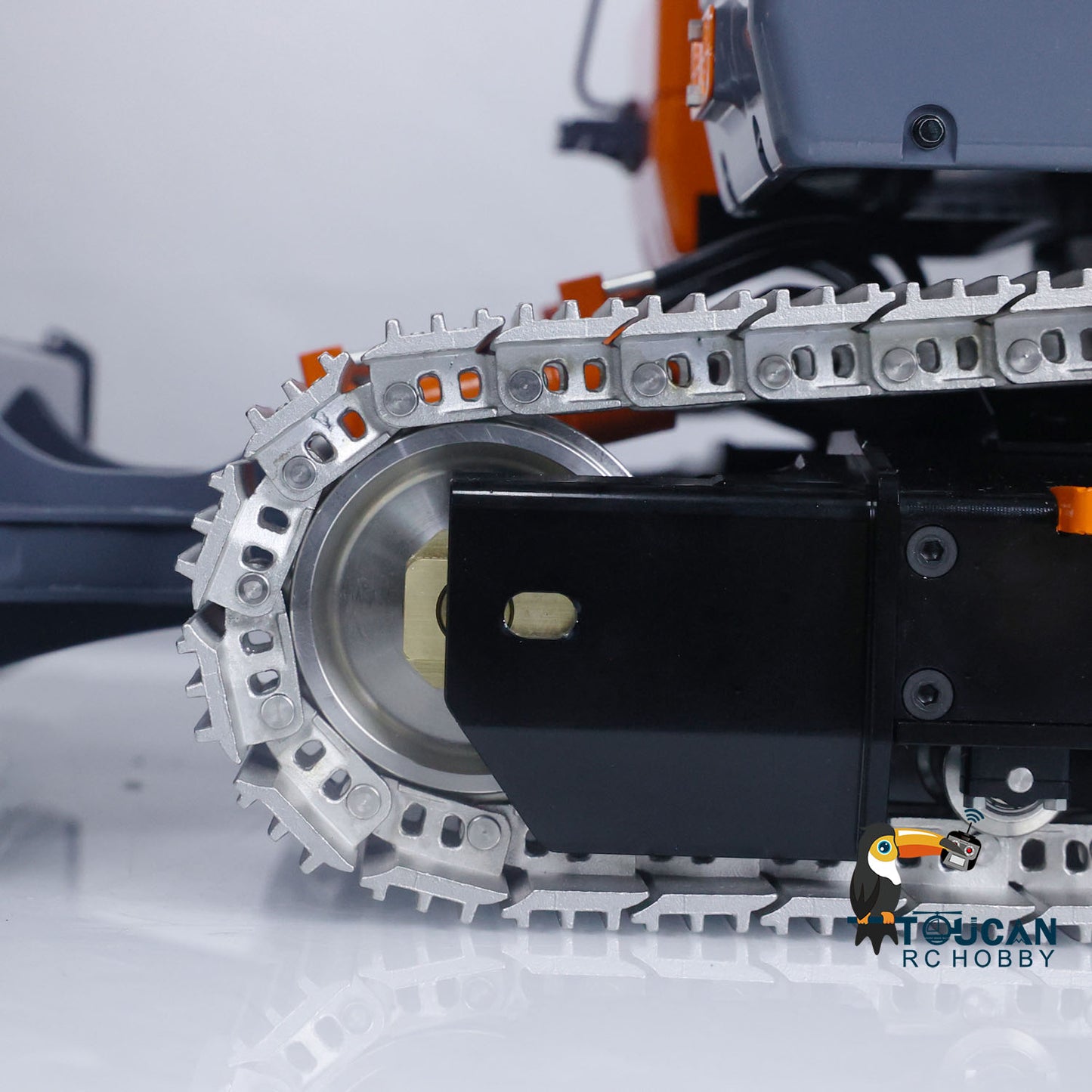 Metal LESU 1/14 RC Hydraulic Short Tail 3 Arms Tracked Excavator Model Aoue ET26L Digger With Radio System Simulated GPS