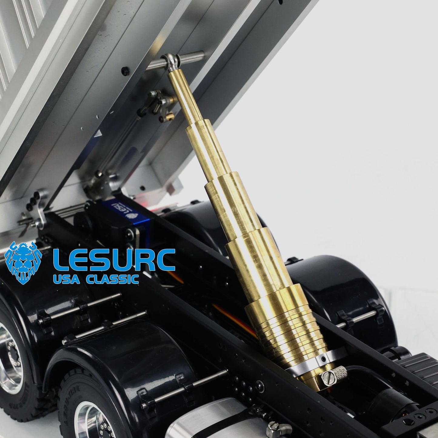 LESU 1/14 RC Hydraulic Dump Truck 8X8 Metal Chassis Customized Car Sound Lights Smoke I6S Controller