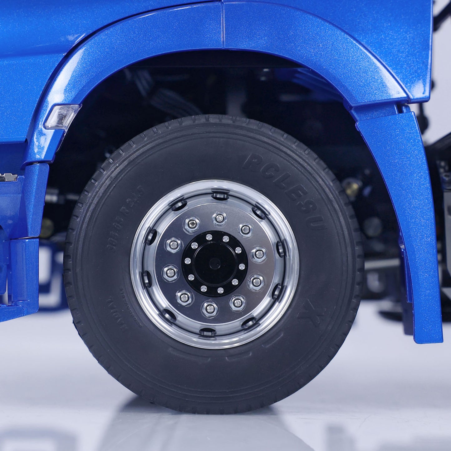 LESU 1/14 Highline RC Tractor Truck 6x6 Metal Chassis Model 2 Speed Gearbox FlySky I6S Radio System Sounds Lights Servo Motor ESC