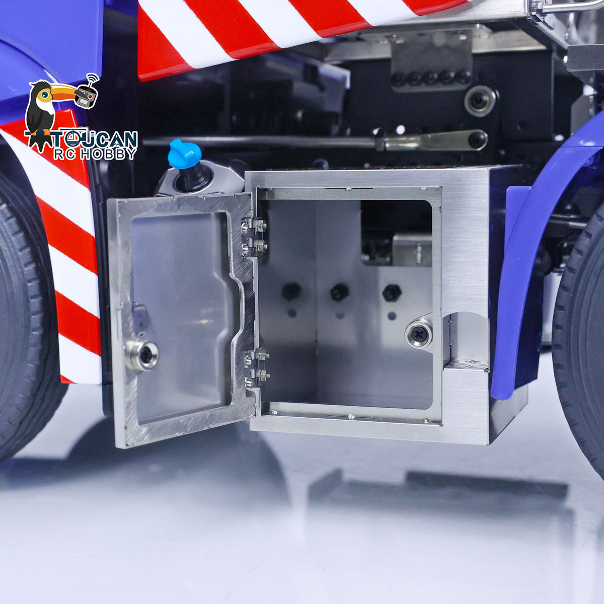TOUCAN 1/14 LESU RC Tractor Truck 8X8 with Metal Heavy Chassis 3-speed Transmission Equipment Rack Front Hook Remote Control Vehicle Customized Model