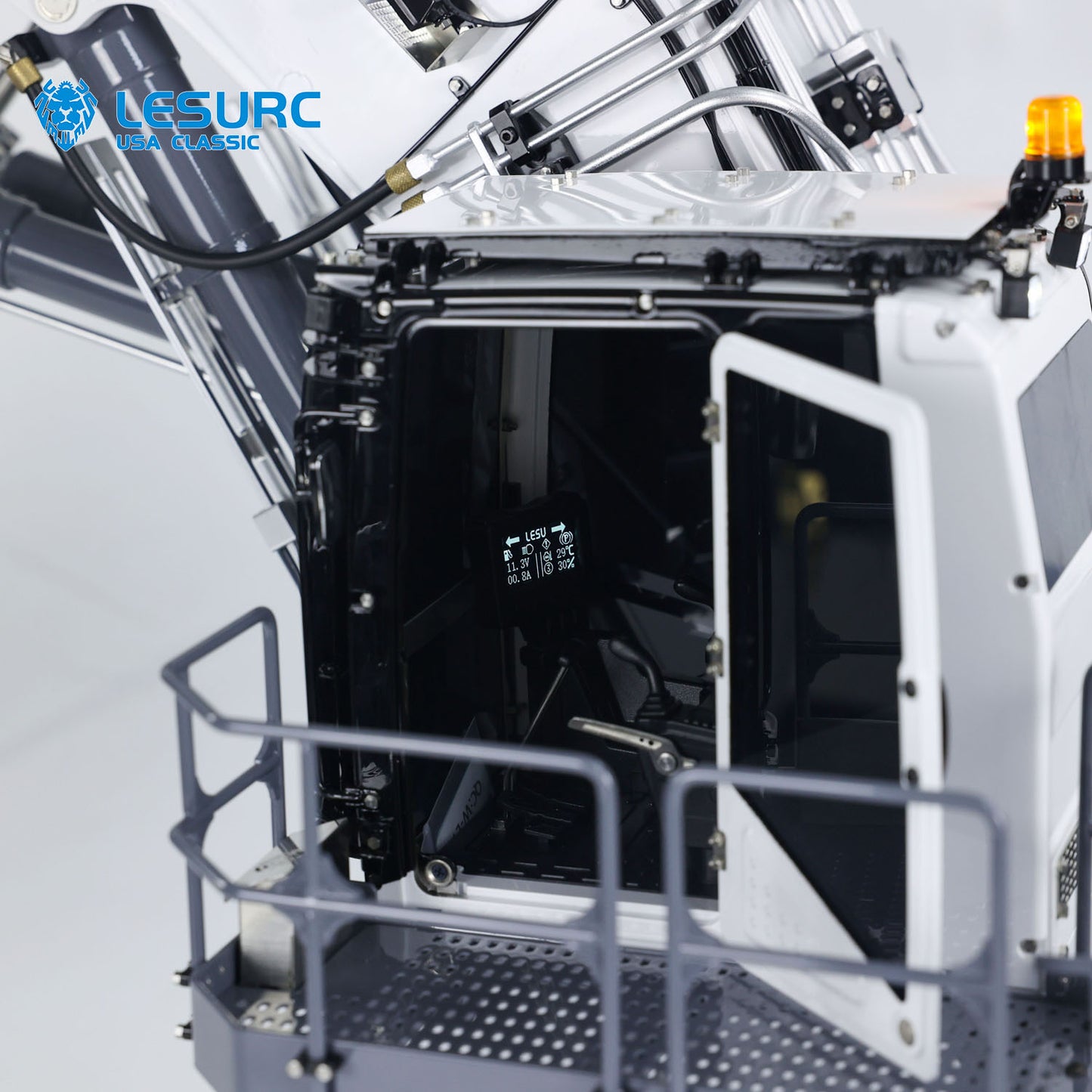 LESU Aoue 9150 1/14 Metal RC Digger B0010 Hydraulic Excavator with Dual Pump Lifting Ladder 5CH Valve Light System for Scale Machinery Enthusiast
