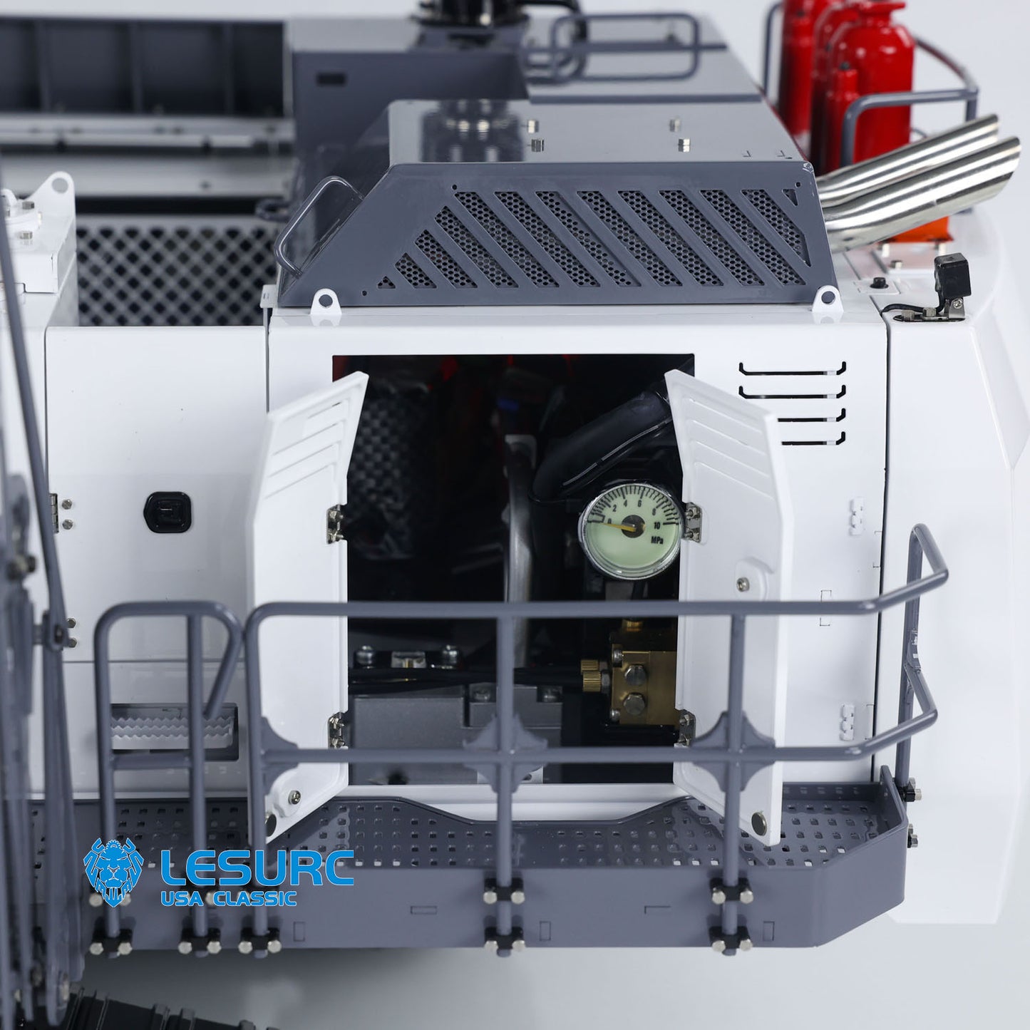 LESU Aoue 9150 1/14 Metal RC Digger B0010 Hydraulic Excavator with Dual Pump Lifting Ladder 5CH Valve Light System for Scale Machinery Enthusiast