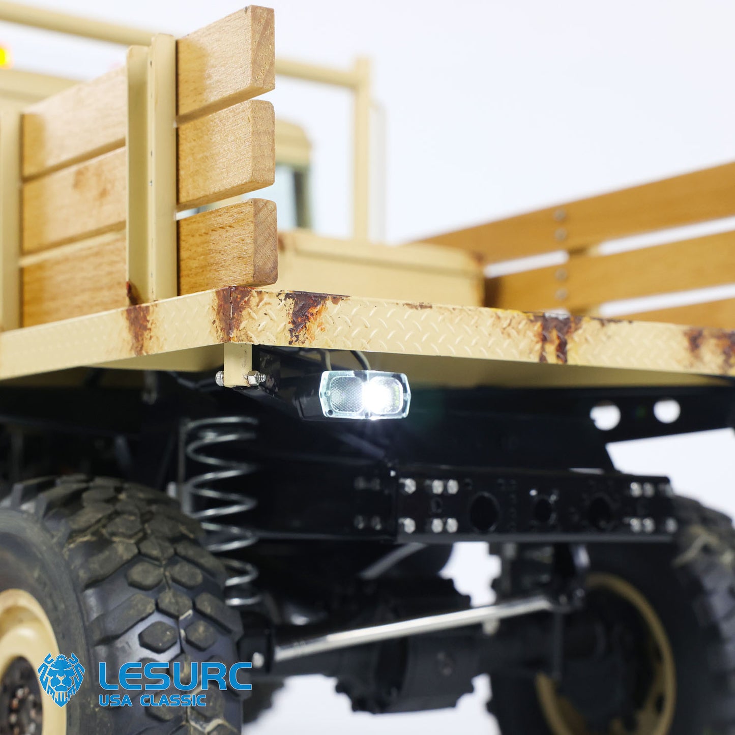 LESU UM406 1/10 Metal RC Off-Road Vehicle 2-Speed Transmission Winch Alloy Wheel Hubs Sound Light System FS I6S Radio Controller