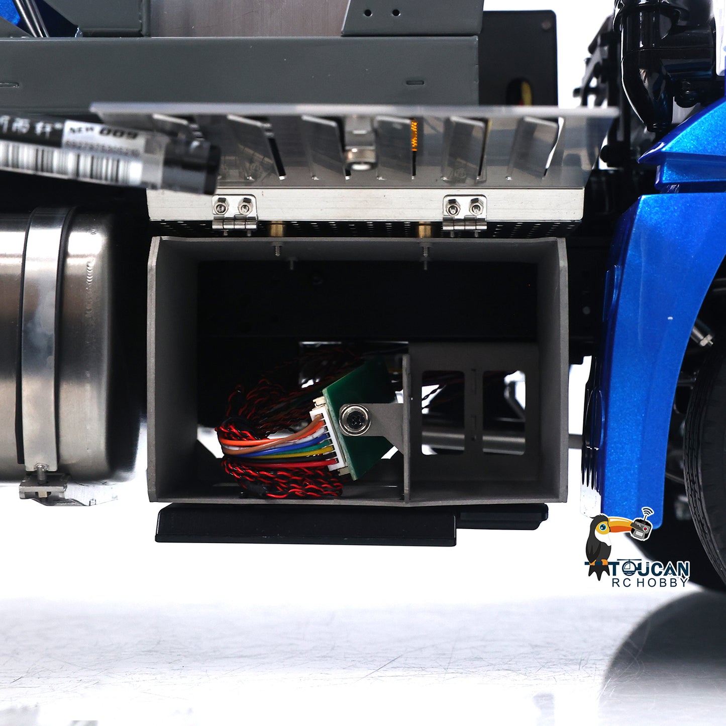 LESU 1/14 4X4 Skip Loader 3Speed 3363 MetalChassisRC Hydraulic Swing Arm Garbage Dump Truck Light Sound Hub Reduction Axle