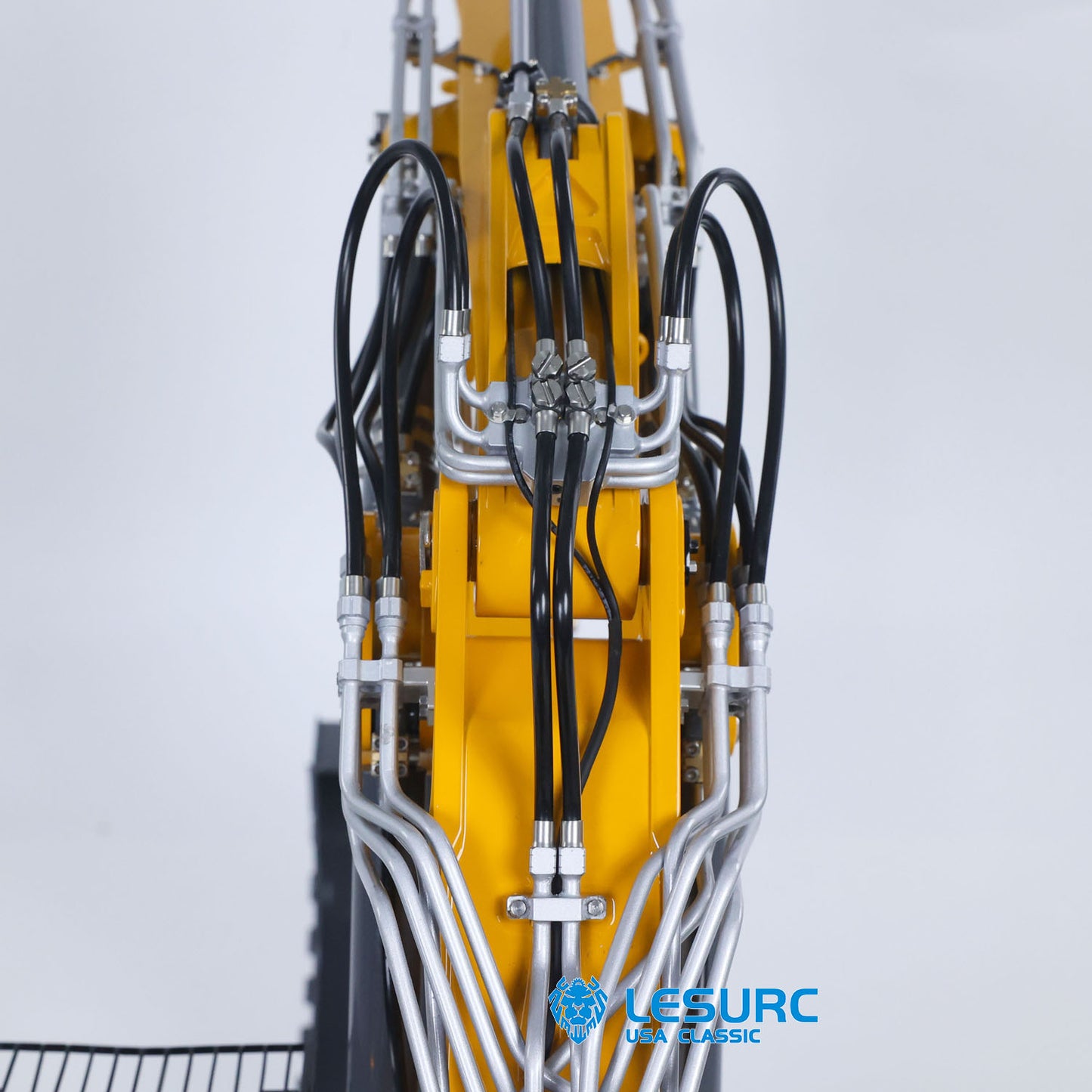 LESU 1/14 RC Hydraulic Excavator LR956 Metal 3 Arms Remote Control Digger Model 4+3CH Valve Dual Pumps Light Flysky PL18EV LITE