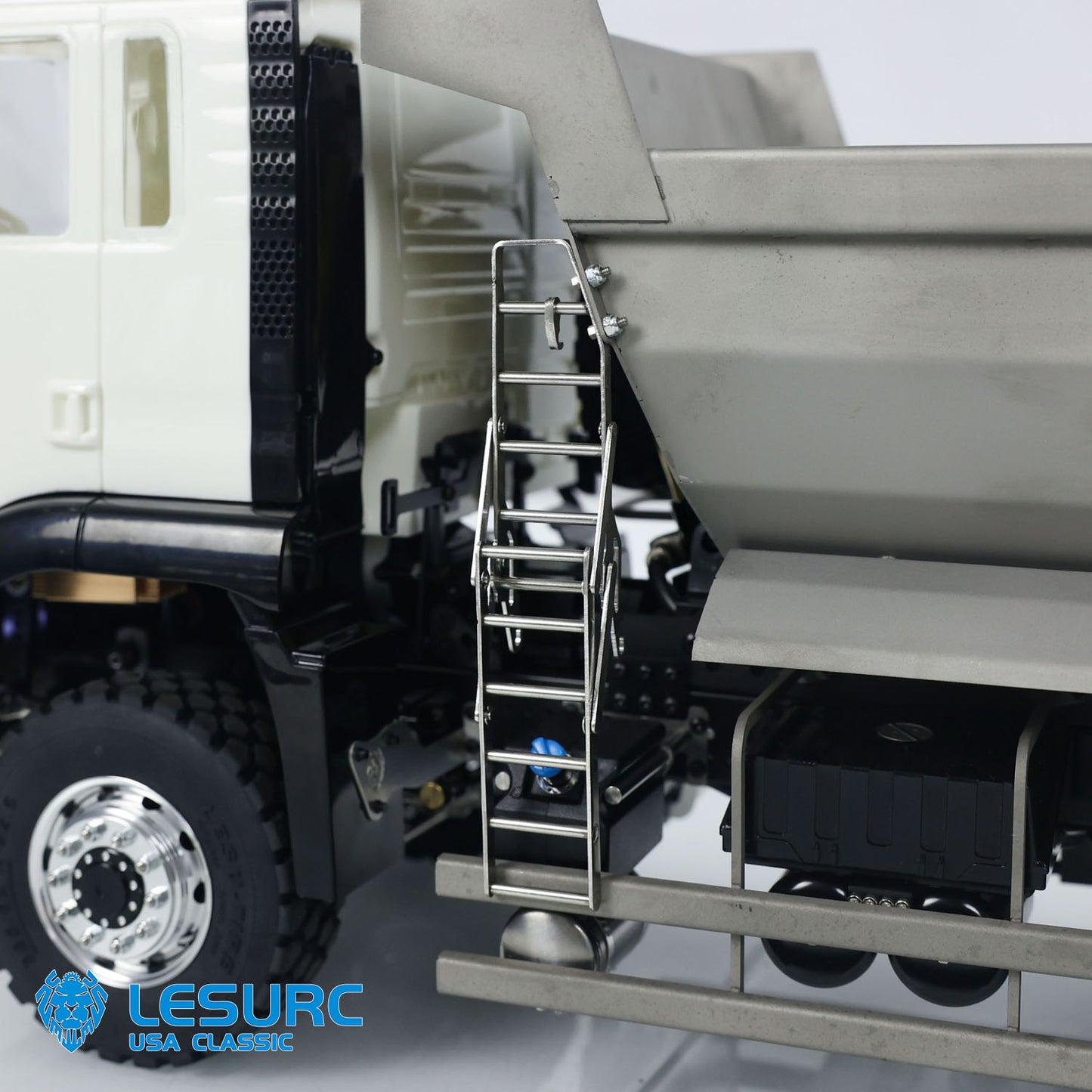 LESU TGS Cabin 1/14 8*8/6*6 Metal RC Dumper Truck Hydraulic Contruction Vehicle Light Sound System for Professional Model Hobbyists
