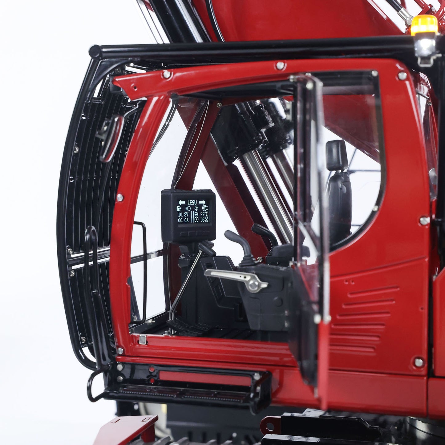 LESU LR960 Remote Control Digger 1/14 RC Full Hydraulic Excavator RTR Construction Vehicle Light Sound Smoke Unit Frsky XE Radio
