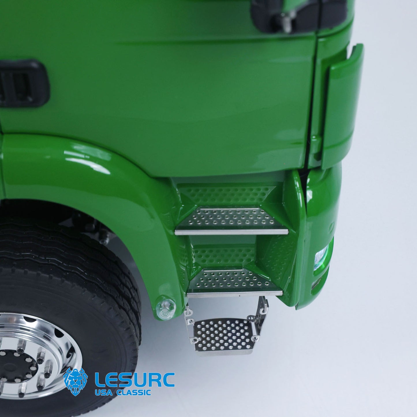 LESU Z0068 1/14 Metal 4x4 Hydraulic Swing Arm Garbage Vehicle with TGS Cabin 3 Speed Transmission 4CH Reversing Valve Lock Differential Axles