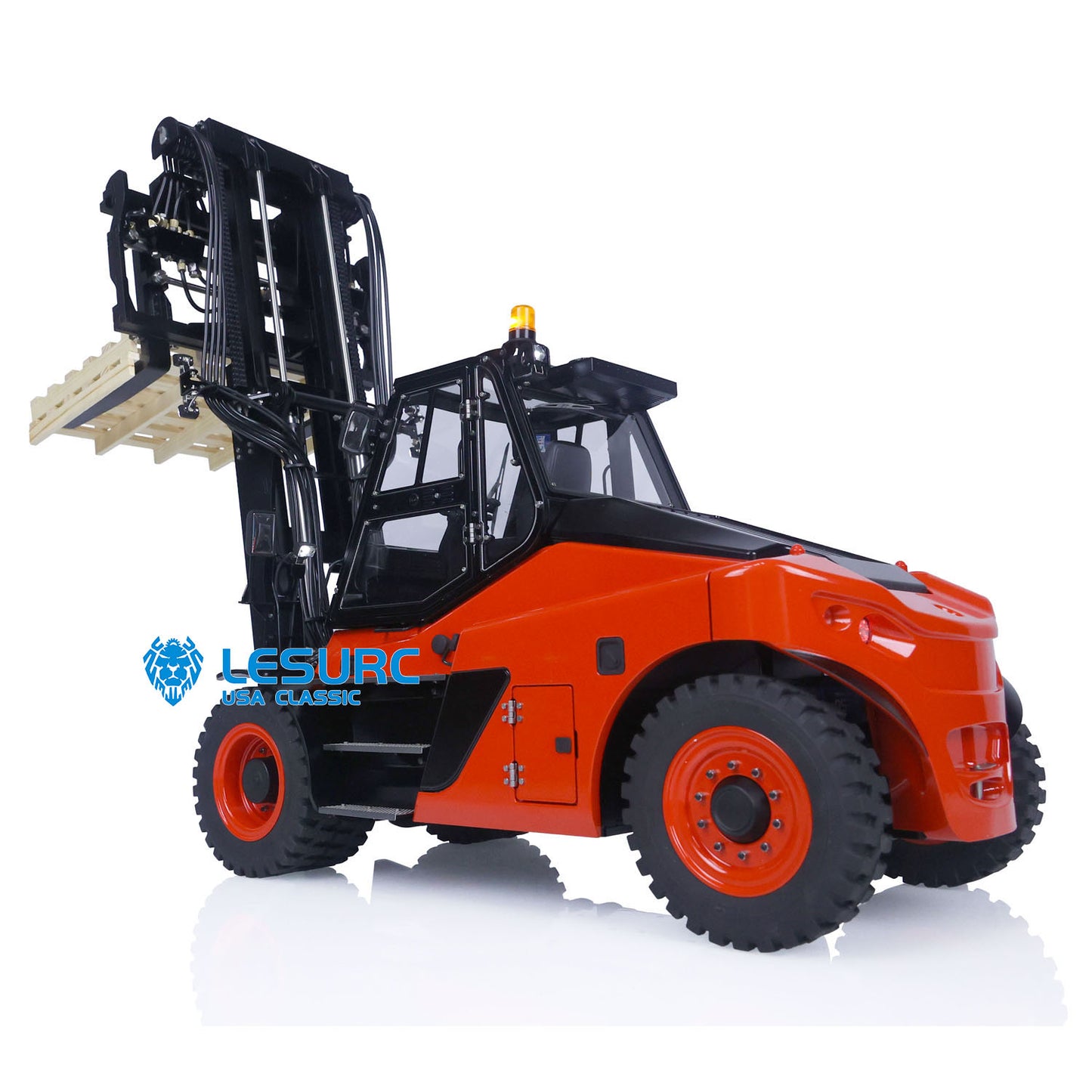 LESU 1/14 Metal RC Painted Hydraulic Forklift Aoue-LD160S Remote Control Model W/ PL18EVLite Radio Motor Servo Light Sound