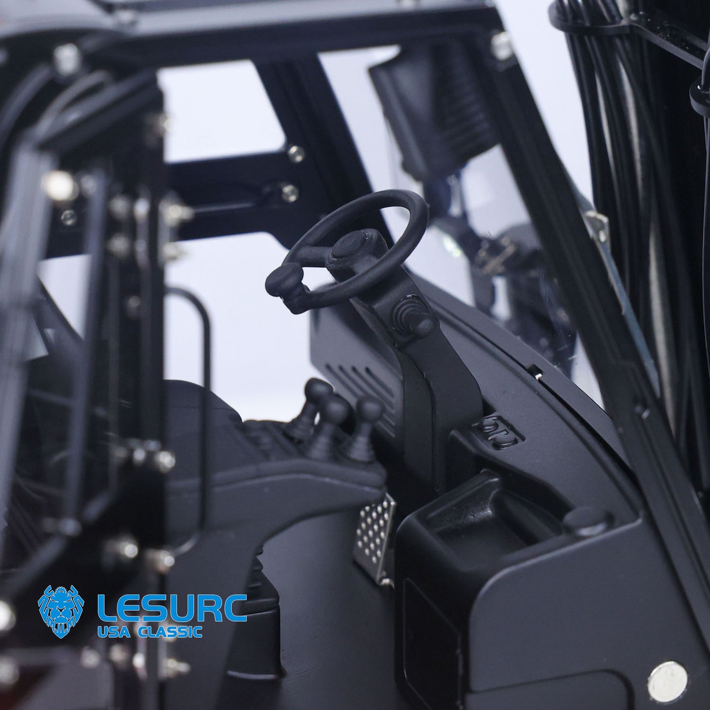 LESU Aoue-LD160S 1/14 Metal RC Hydraulic Forklift A0014 RTR with 6CH Reversing Valve Light Sound for Construction Vehicle Enthusiast
