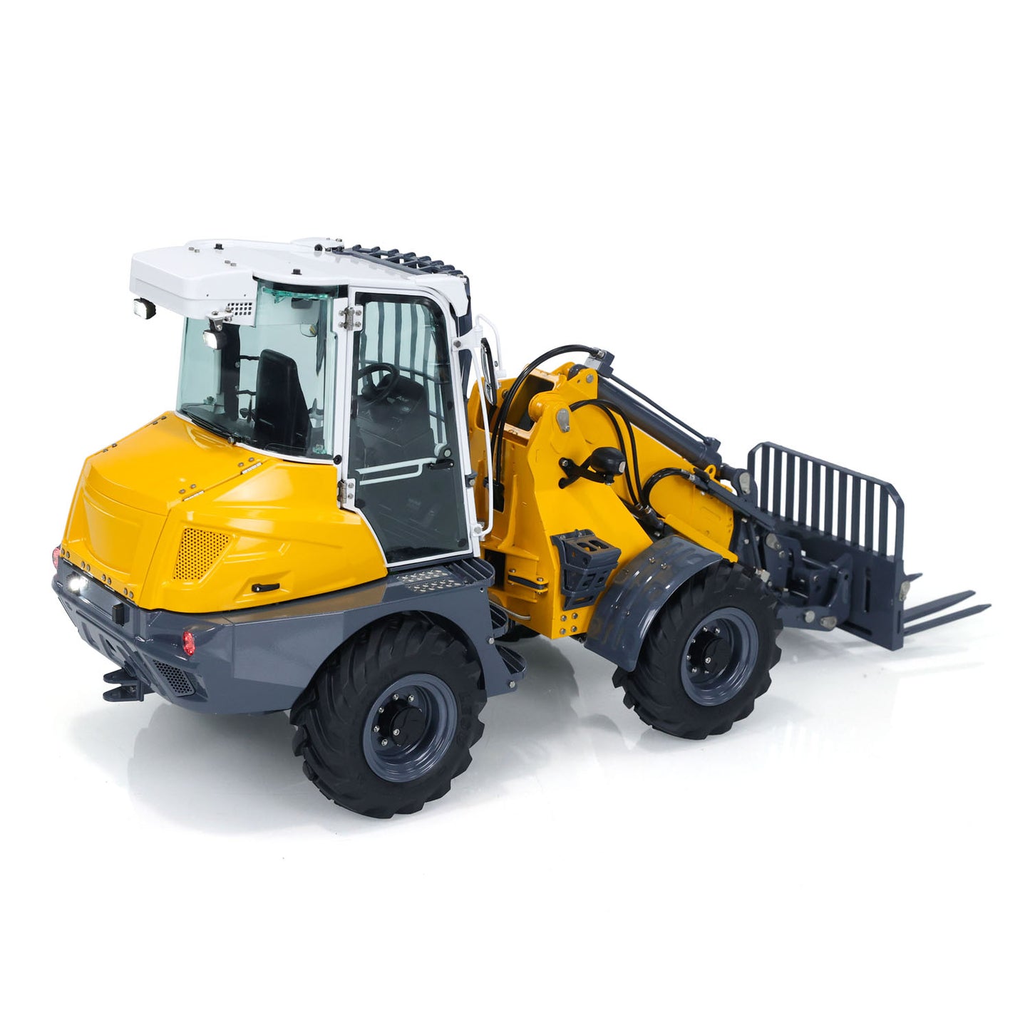 IN STOCK LESU AT1050 1/14 Metal RC Hydraulic Telescopic Arm Loader with FlySky I6S Radio Controller Fork Bucket Light Sound System