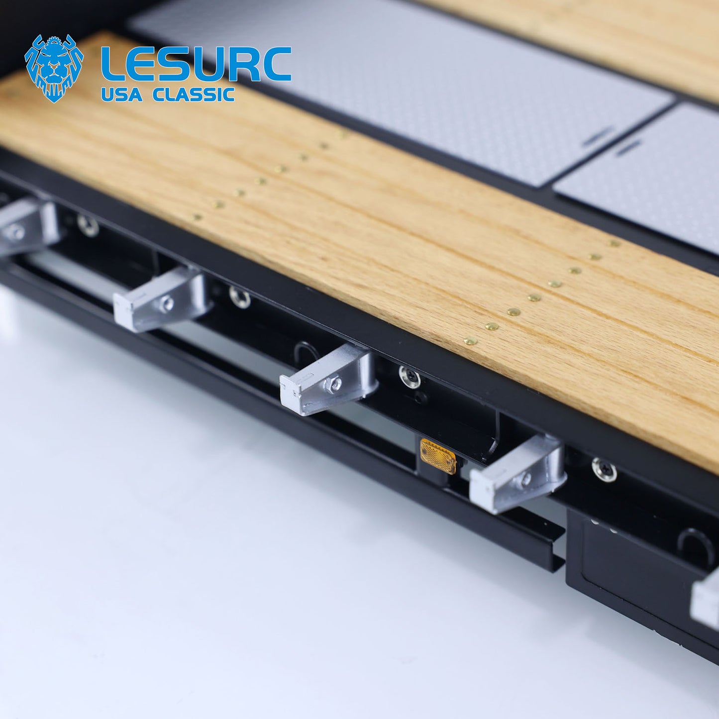 LESU A0020 1/14 Metal Lowboy Trailer 3Axle Chassis Hydraulic Lifting Tailgate Electric Landing Legs Light System for RC Tractor Truck Construction Model